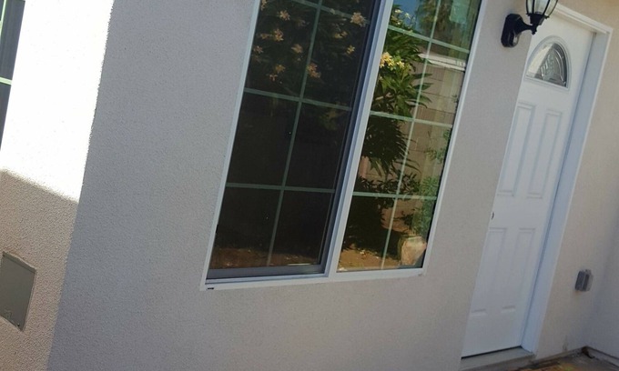 Northeast Anaheim Casa | Casa nueva con un enorme garaje cerca de Disney Land