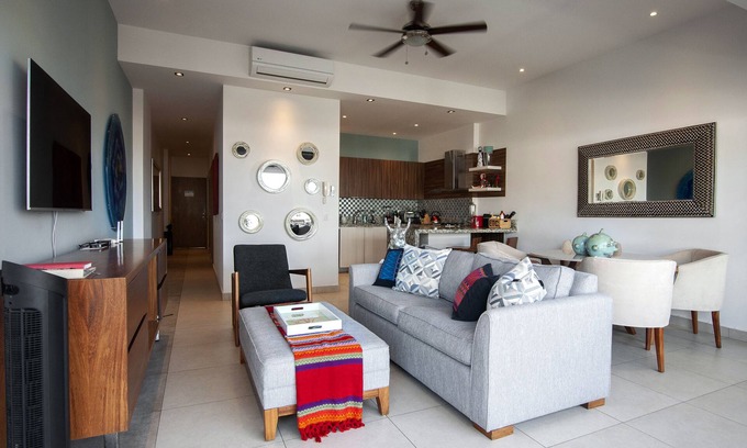 Emiliano Zapata Condominio | CONDOMINIO DE LUJO A ESTRENAR TRES BLOQUES DE LA PLAYA.