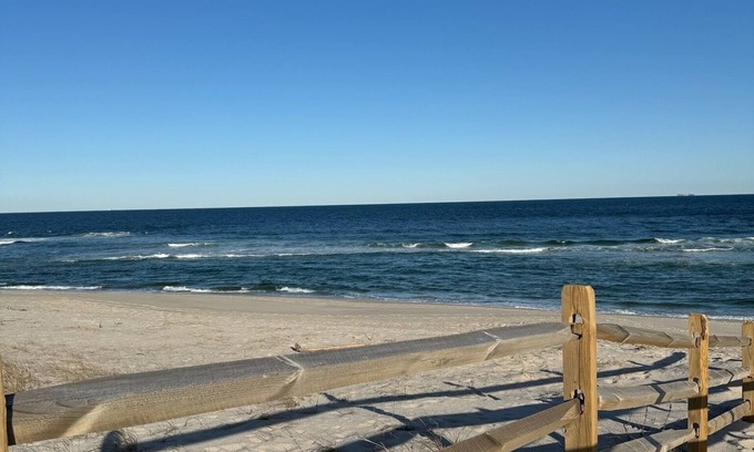 Normandy Beach Casa | Brand New Mantoloking Beach Block 3BR Townhouse with Dedicated Parking