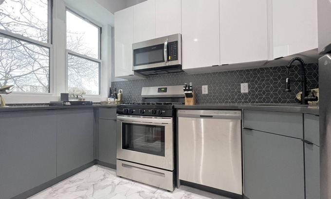 Port Morris Apartamento | BRAND NEW Minutes to center of NYC 3 baths
