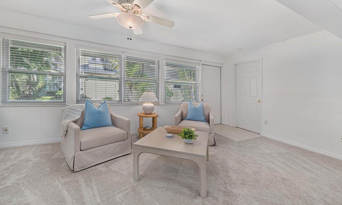 Moorings Villa | Brand New Moorings Beach Villa just minutes to the Beach and Downtown Naples