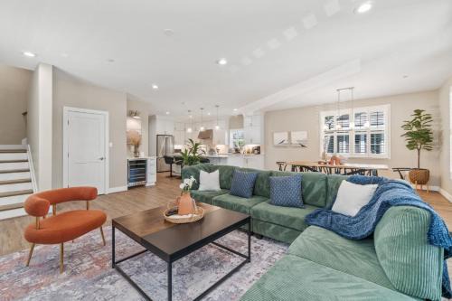 Annapolis Casa | Brand New Spacious Luxury Home