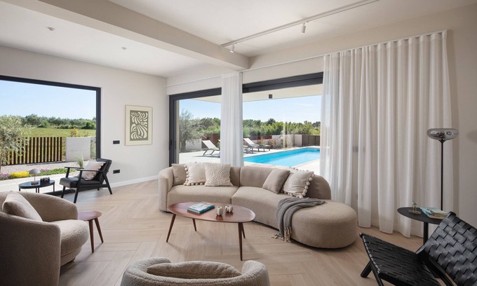 Mali Maj Villa | Brand NEW villa S58 with HEATED pool