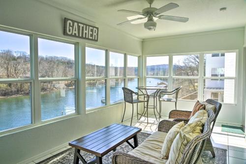 Branson Apartamento | Branson Vacation Rental with Sunroom and Water Views