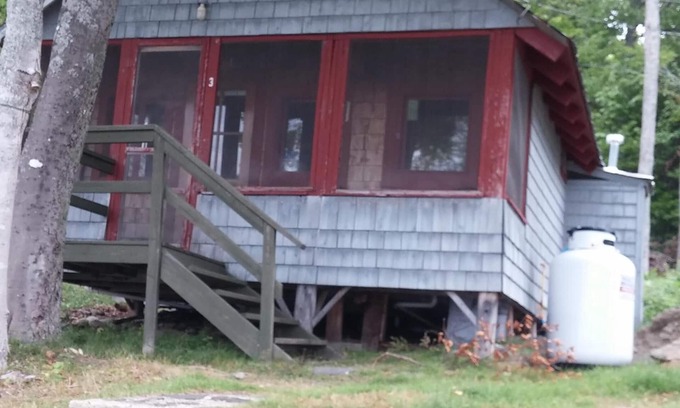 Northeast Somerset Cabina | Campamentos del lago Brassua en Rockwood, Maine (alces)
