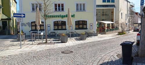Mitterteich Casa | Brauereigasthof Hösl Pension
