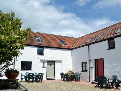 Lydstep Casa | Braveheart's - Uk6740