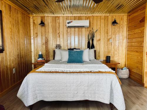 Jasper Casa | BRB - Cozy Bungalow at the Top of the Canyon