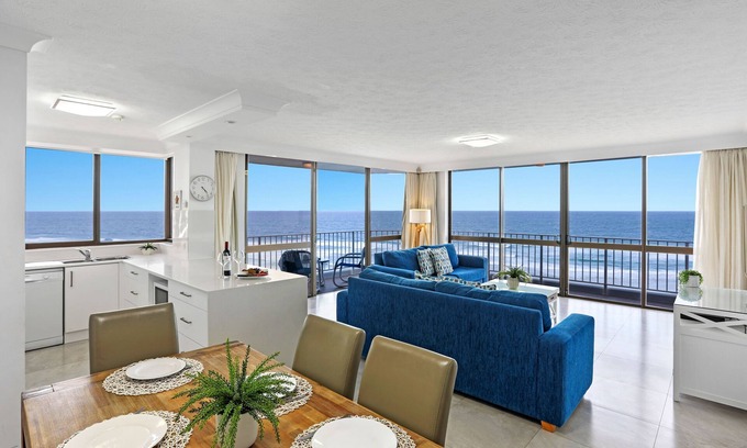 Surfers Paradise Apartamento | Breakers North Absolute Beachfront Apartments