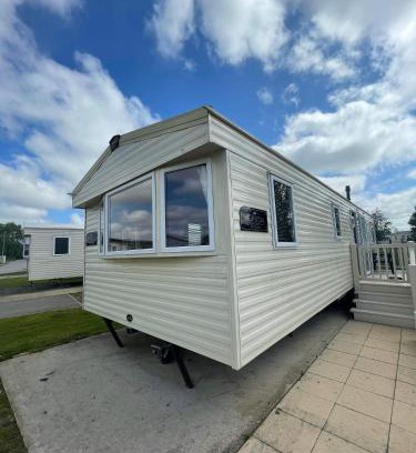 Tattershall Cabina | Breaks on the Lakes