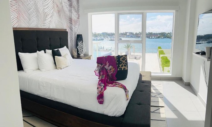 Oranjestad Apartamento | Breathtaking 2 Bedroom Apartment with Harbor View