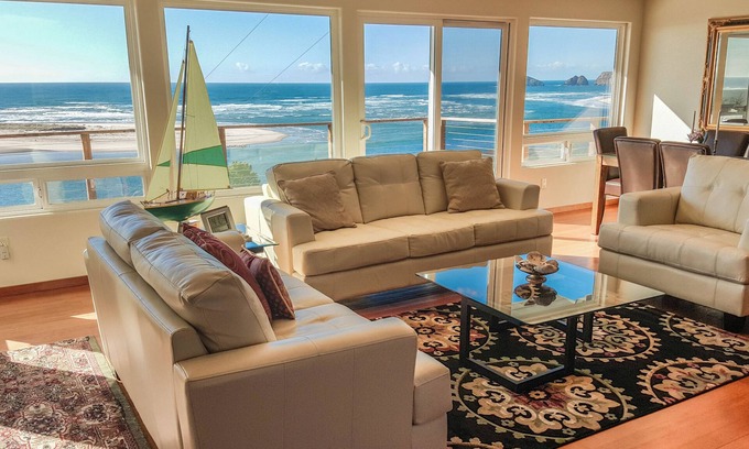 Netarts Casa | Impresionantes vistas de la bahía y el océano!