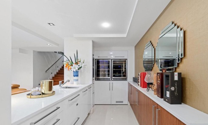 Yeronga Apartamento | Breathtaking designed to draw on its rare riverside