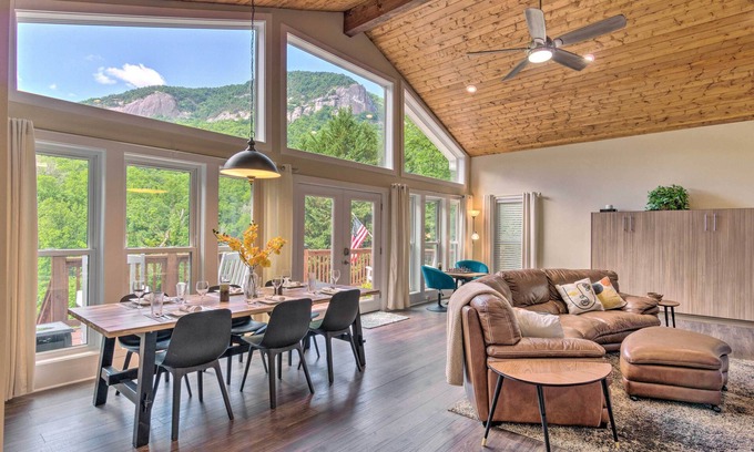 Chimney Rock Cabaña | Breathtaking Views: Unique Chimney Rock Cottage!