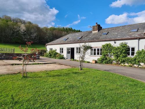 Llanfihangel Tal-y-llyn Casa | Brecon Beacons Lovely cottage with stunning views