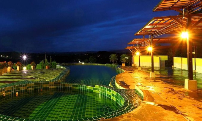 Khaem Son Hotel | Breeze Hill Hotel
