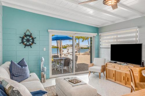 Key Colony Beach Casa | Breeze Palm