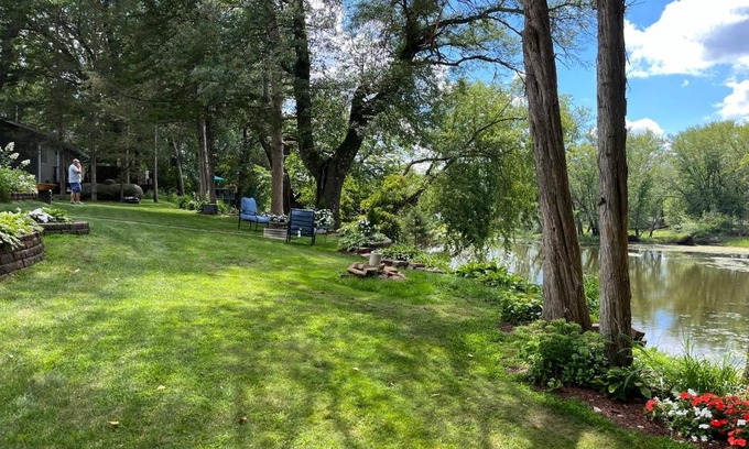 Wisconsin Dells Casa | Breezeway Bay - Waterfront Full House