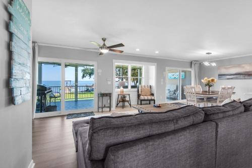Gulf Breeze Casa | Breezy on the Bay