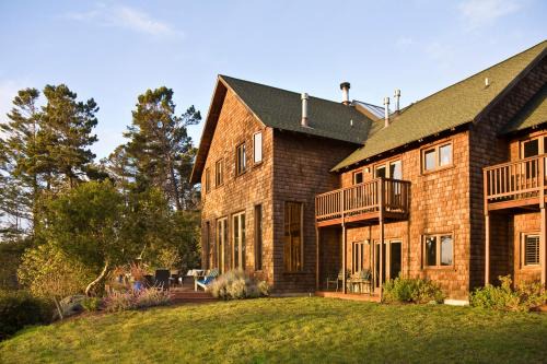 Mendocino Hotel | Brewery Gulch Inn & Spa