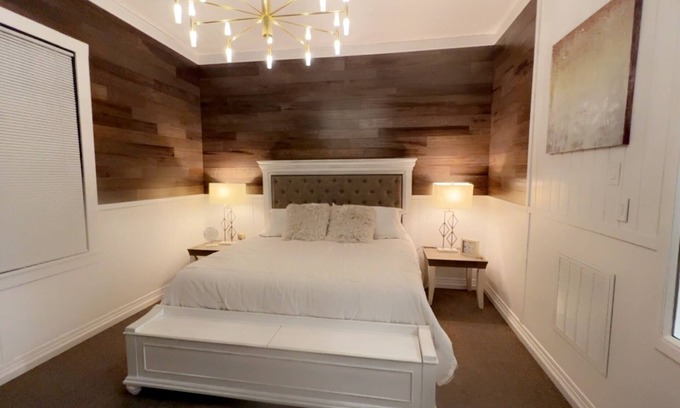 Kidder County Cabina | Bridal Suite Cabin Rental