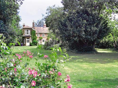 Irstead Casa | Bridge End - E1028