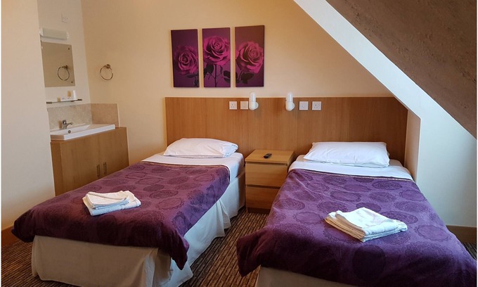 Ipswich Casa | Bridge Guest House