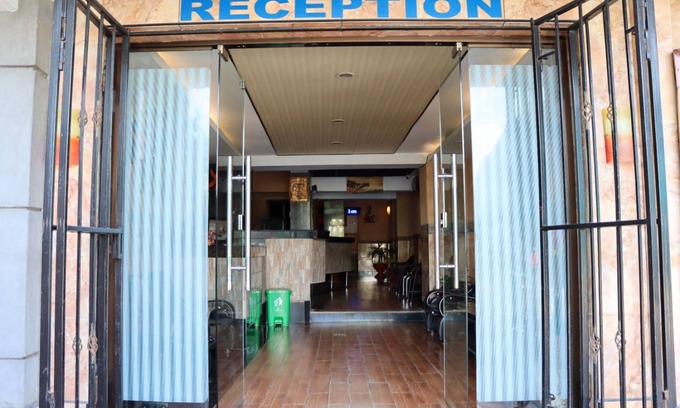 Manyimbo Hotel | Bridge Hotel Mombasa