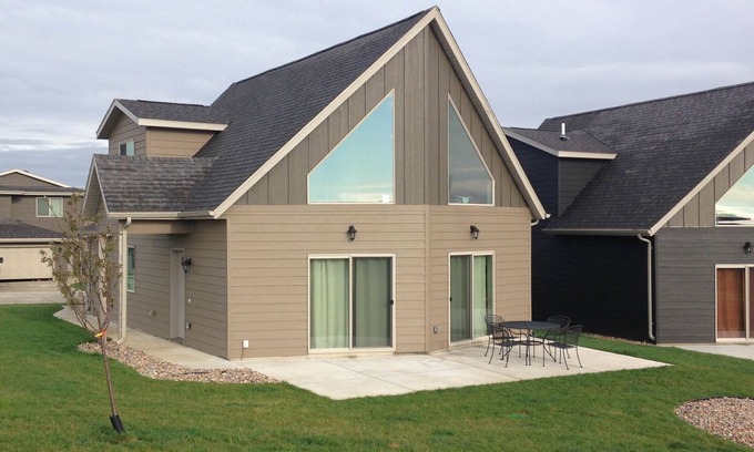 Arnolds Park Cabina | Bridges Bay Cabin w / Boat Hoist Disponible