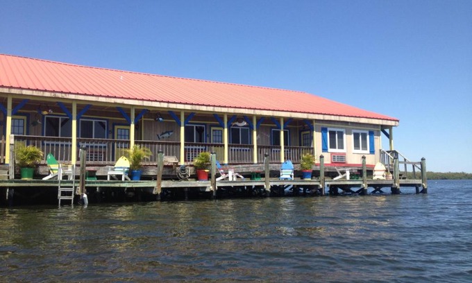 Matlacha Hotel | Bridgewater Inn