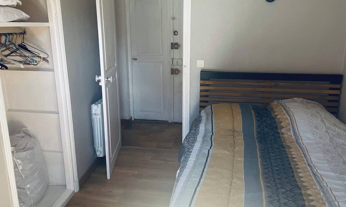 Saint-Martin-Vesubie Apartamento | Bright 3-room apartment on the village square,