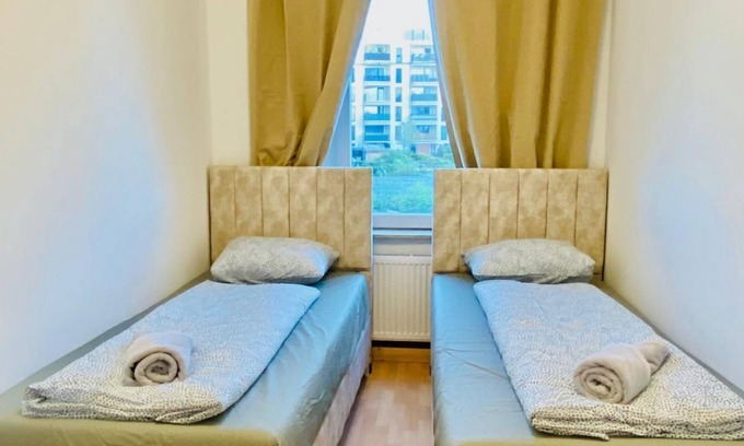 Liesing Apartamento | Bright 5BR Shared Apartment w Great Transport Link