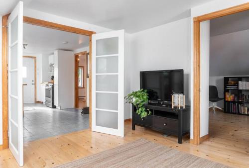 Gatineau Apartamento | Bright and Lofty 2BR in Gatineau