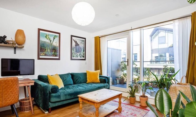 William Morris Condominio | Bright and modern 1-bed flat in East London