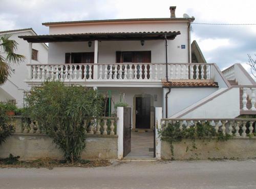Skrbcici Apartamento | Bright and Modern: Fully Furnished Krk Apartments with Private Parking
