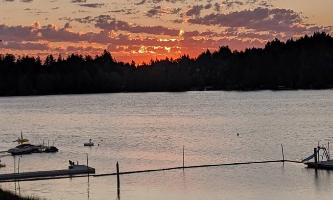 Shawnigan Lake Condominio | NOT AVAILABLE