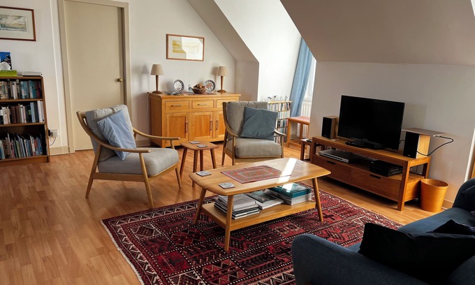 Newington Apartamento | Luminoso y espacioso apartamento en el sur de la ciudad de Edimburgo con fabulosas vistas