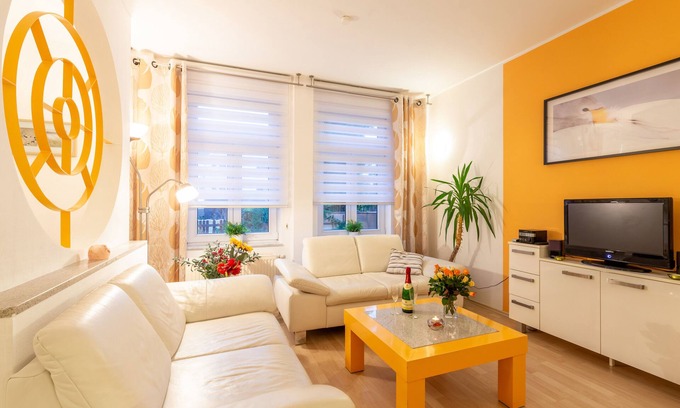 Outer Neustadt Apartamento | Bright apartment in the city for couples or couples with a small child