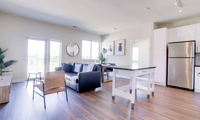 Jefferson Manor Apartamento | Chic & Spacious Alexandria Stay