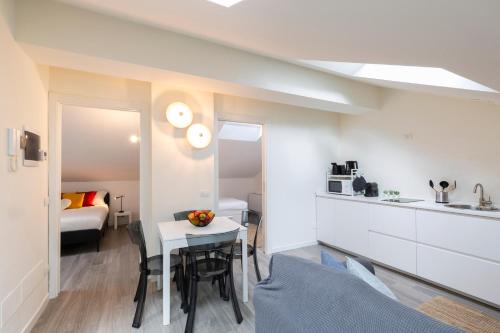 Acquabella Apartamento | Bright Attic M4 - 2 Bedrooms