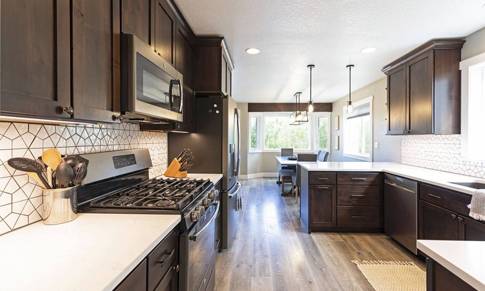 Miller Creek Apartamento | Bright, beautifully updated private unit in the Linda VIsta neighborhood - Mountain Views!