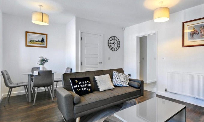 Harlow Casa | Bright & Blissful - Townhouse