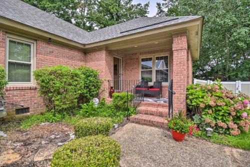 Western Branch North Casa | Bright Chesapeake Home Near Shopping and Dining