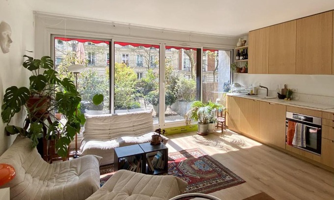 Combat Apartamento | Bright cocoon with terrace near Belleville