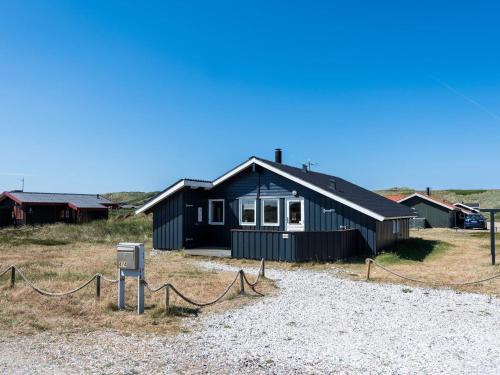 Bjerregard Strand Casa | Bright Dune View Cottage-By Traum