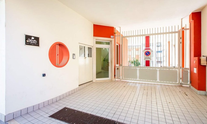 Is Mirrionis Apartamento | Bright first floor apartment - equipped with lift and internal parking.