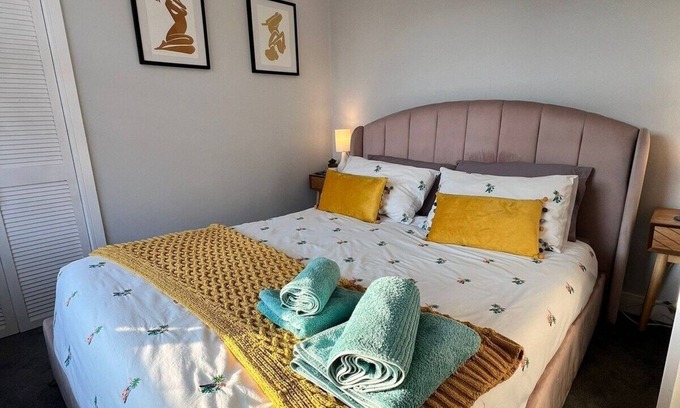 Wimborne Apartamento | Bright, first floor, one bedroom flat in Wimborne.