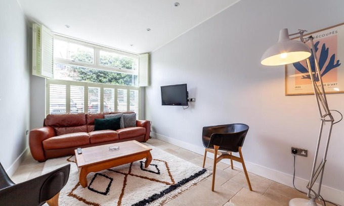 Brockley Apartamento | Bright Groundfloor 3BR Flat, Brockley, SE London