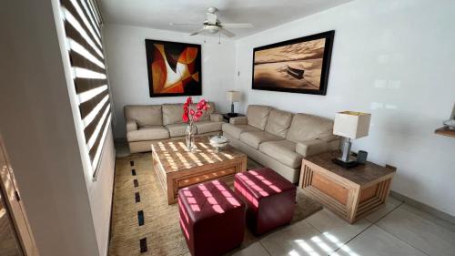 Lomas de Mazatlán Apartamento | Bright House at Golden Zone