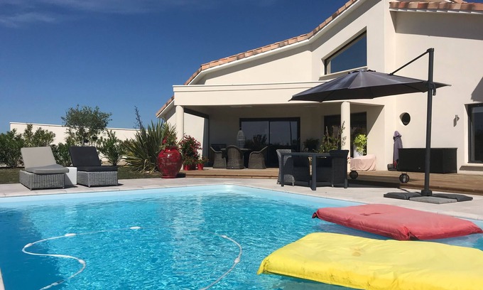 Mauvezin-sur-Gupie Casa | CASA MODERNA Y BRILLANTE, 130M2, PISCINA PRIVADA, TRANQUILA